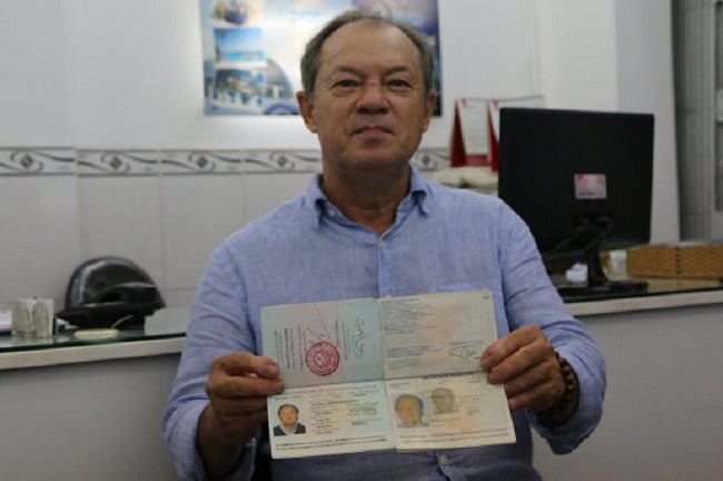 Có 2 quốc tịch thì nên xin visa xuất nhập cảnh như thế nào?