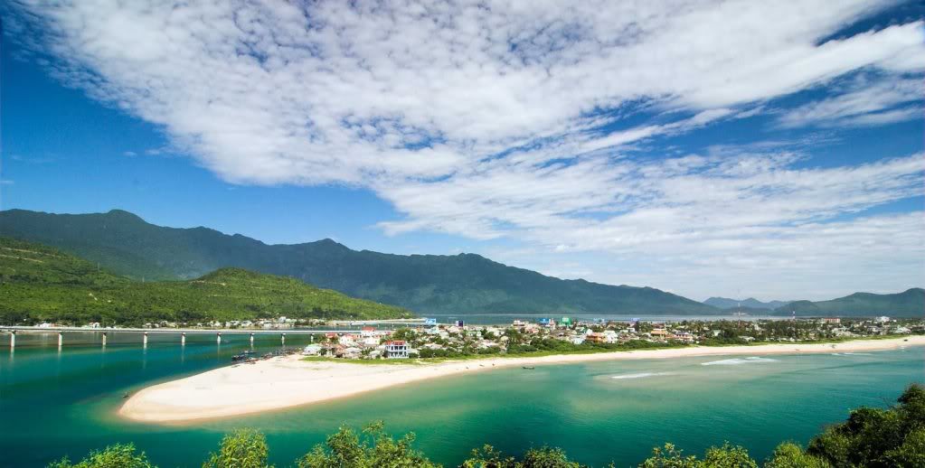 Những địa điểm du lịch đẹp nhất vào cuối năm ở Việt Nam 2