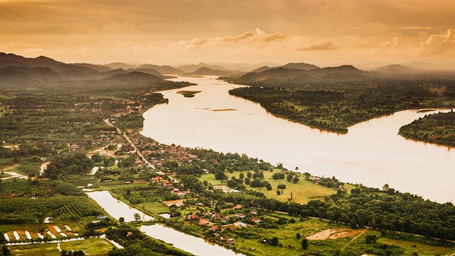 Visita Vietnam e Cambogia crociera sul fiume