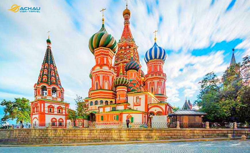 Những lưu ý khi chuẩn bị thủ tục xin visa du lịch Nga
