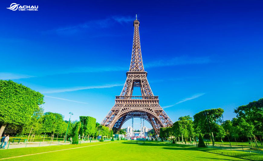 Bạn đã biết những gì về tháp Eiffel -  Biểu tượng của nước Pháp? 3