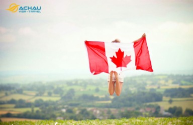 Cha dượng có thể xin visa du lịch thăm con gái ở Canada?