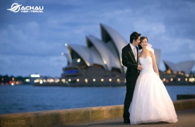 Chờ xét duyệt Visa kết hôn Úc thì có về Việt Nam được không?