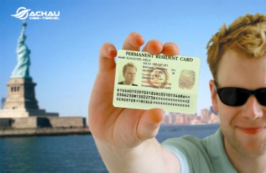 Có thẻ xanh có thể xin visa du lịch Canada từ Việt Nam hay không?