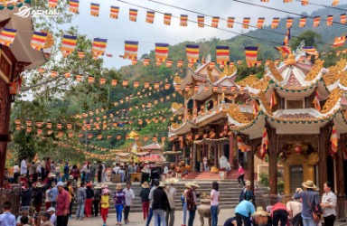 Khám phá lễ hội núi Bà Đen ở Tây Ninh – Việt Nam