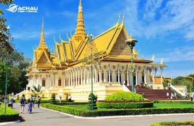 Viếng Chùa Vàng chùa Bạc tại Campuchia
